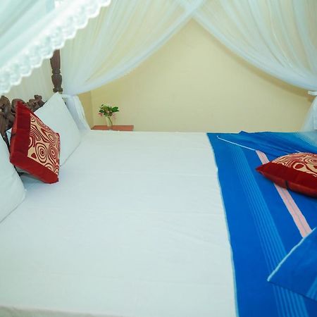Hasaranga Holiday House ฮิกคาดูวา ภายนอก รูปภาพ